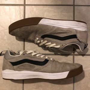 Vans Ultrarange sneakers, good condition